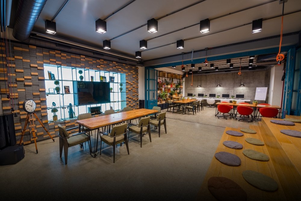 Clubhouse & Community Spaces